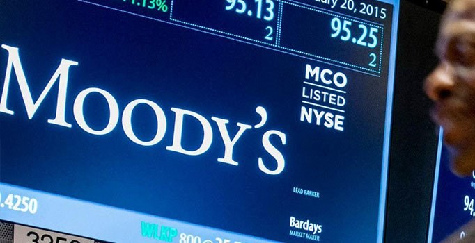 Moody’s pas geçti